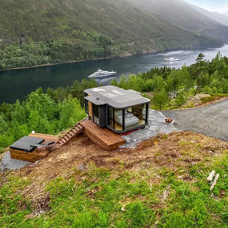 Fjordpanorama - The Atmosphere Villa *