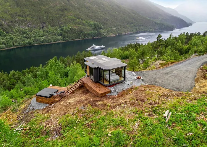 Fjordpanorama - The Atmosphere Villa *